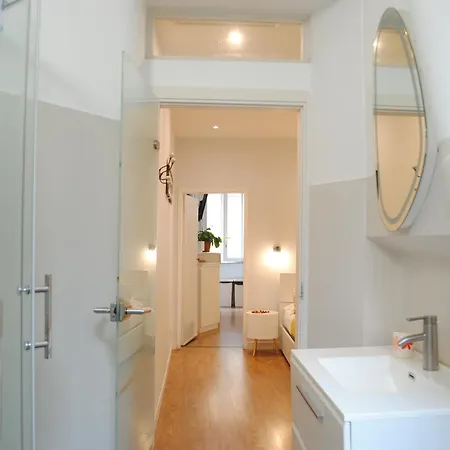 Navona Cozy Апартаменты